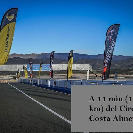 Alojamiento Dunas Centro Tabernas Εξωτερικό φωτογραφία